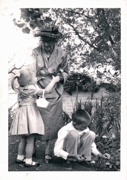 Lynn and Craig with Auntie May